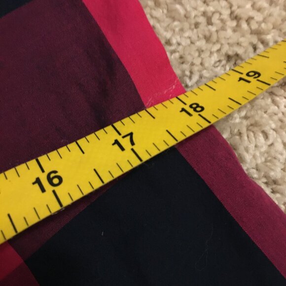 Tommy Hilfiger Classic Black & Red Plaid Cotton Button Down Shirt - Picture 9 of 13